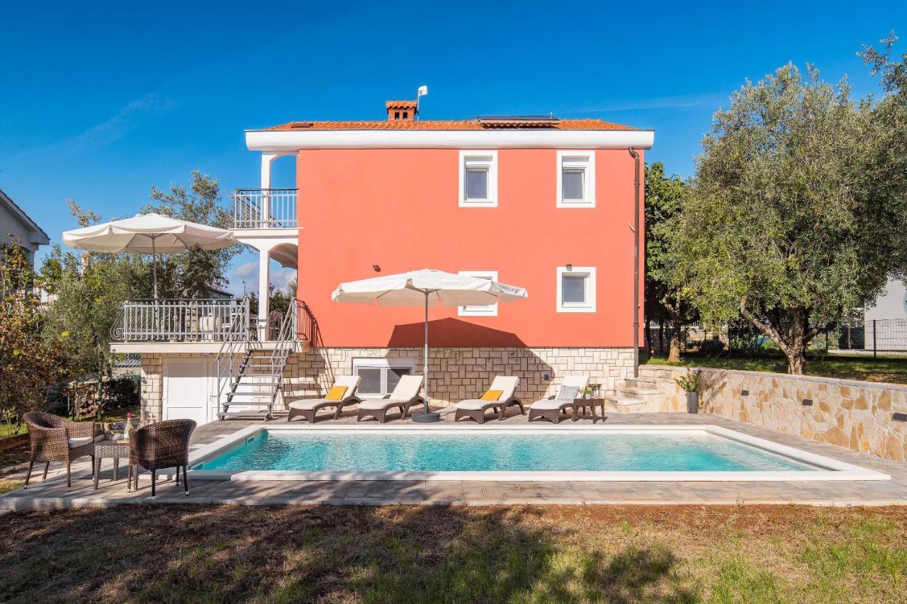 Villa Polion Peroj Eksteriør billede