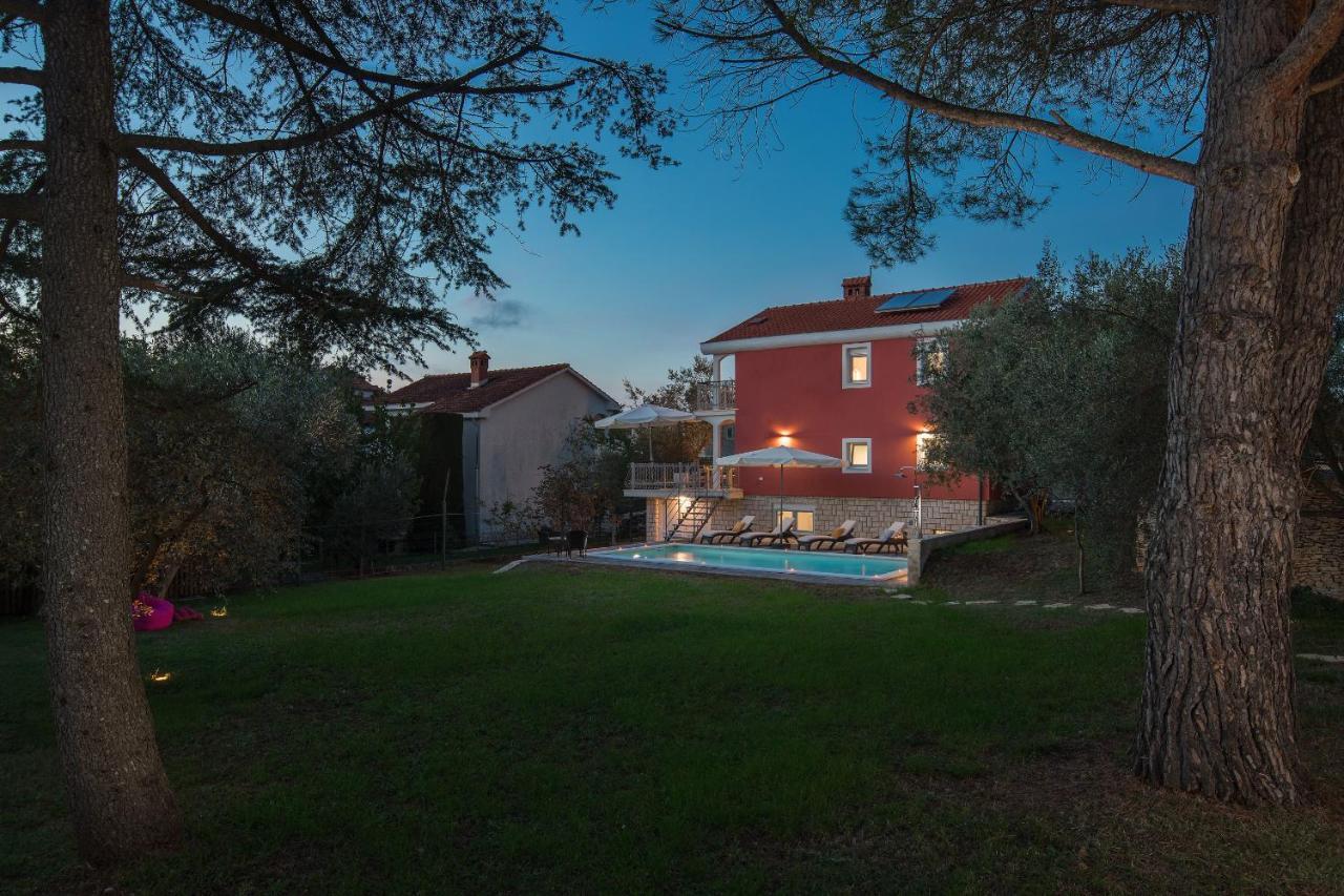 Villa Polion Peroj Eksteriør billede